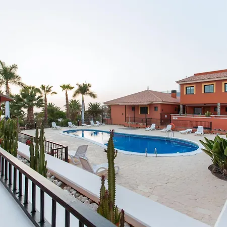 Obsidian Aquarela Apartment