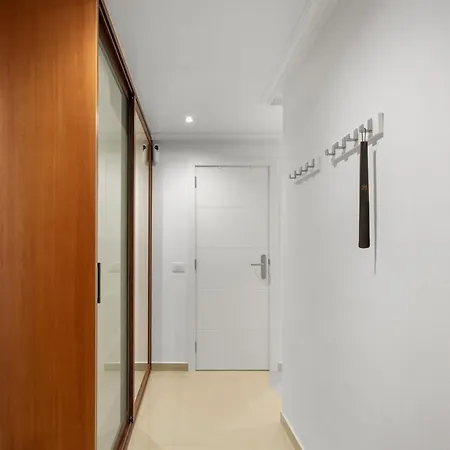 Obsidian Aquarela Apartment
